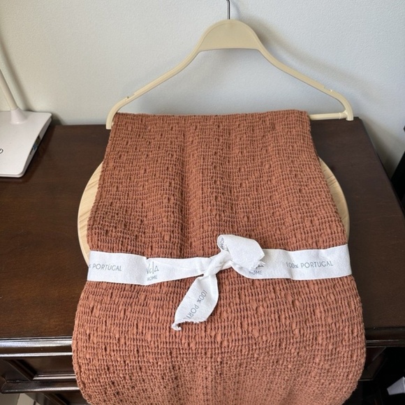 Vela Home Burnt Orange/Brown Throw Blanket Cotton 50" x 60" 100% Portugal NEW - Picture 4 of 5